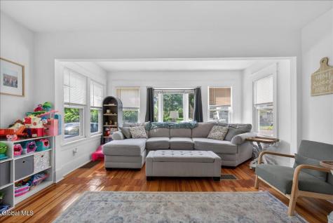 1932 Tower Avenue Schenectady NY 12304