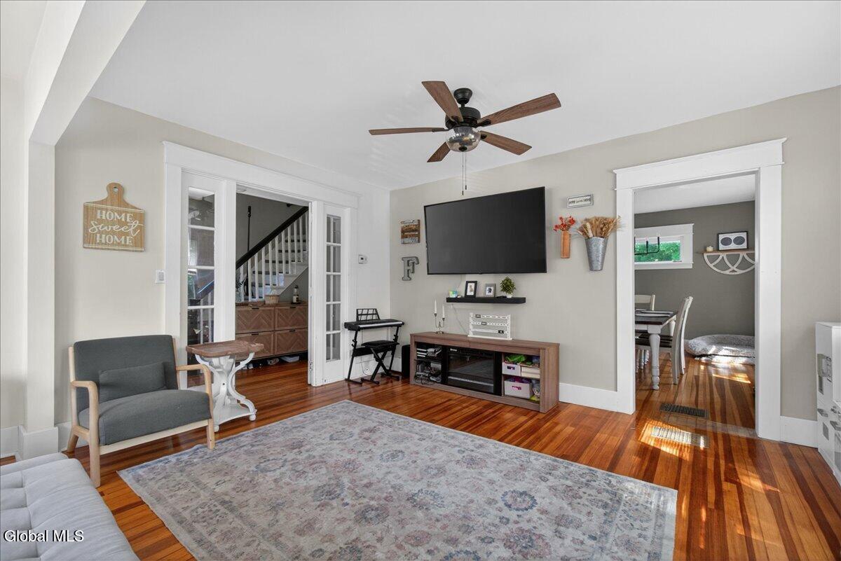 1932 Tower Avenue Schenectady NY 12304
