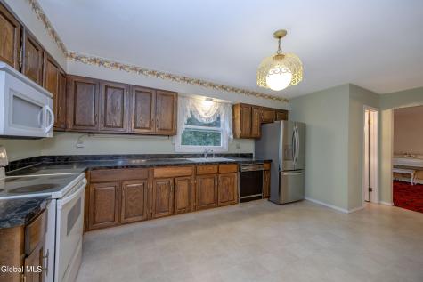 48 Bayberry Drive Halfmoon NY 12065