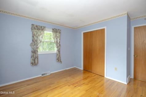 48 Bayberry Drive Halfmoon NY 12065