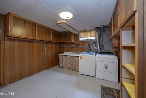 48 Bayberry Drive Halfmoon NY 12065