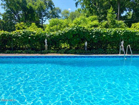 48 Bayberry Drive Halfmoon NY 12065