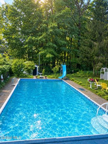 48 Bayberry Drive Halfmoon NY 12065