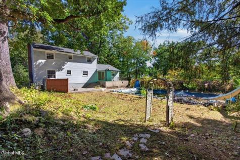 48 Bayberry Drive Halfmoon NY 12065