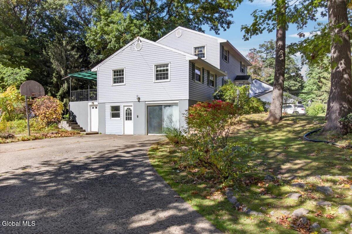 48 Bayberry Drive Halfmoon NY 12065