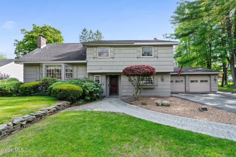 8 Lancaster Drive Glenville NY 12302