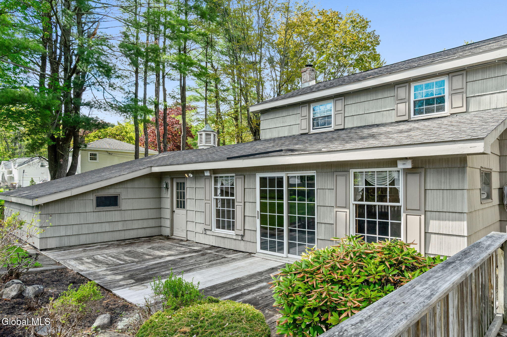 8 Lancaster Drive Glenville NY 12302