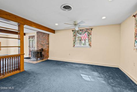8 Lancaster Drive Glenville NY 12302