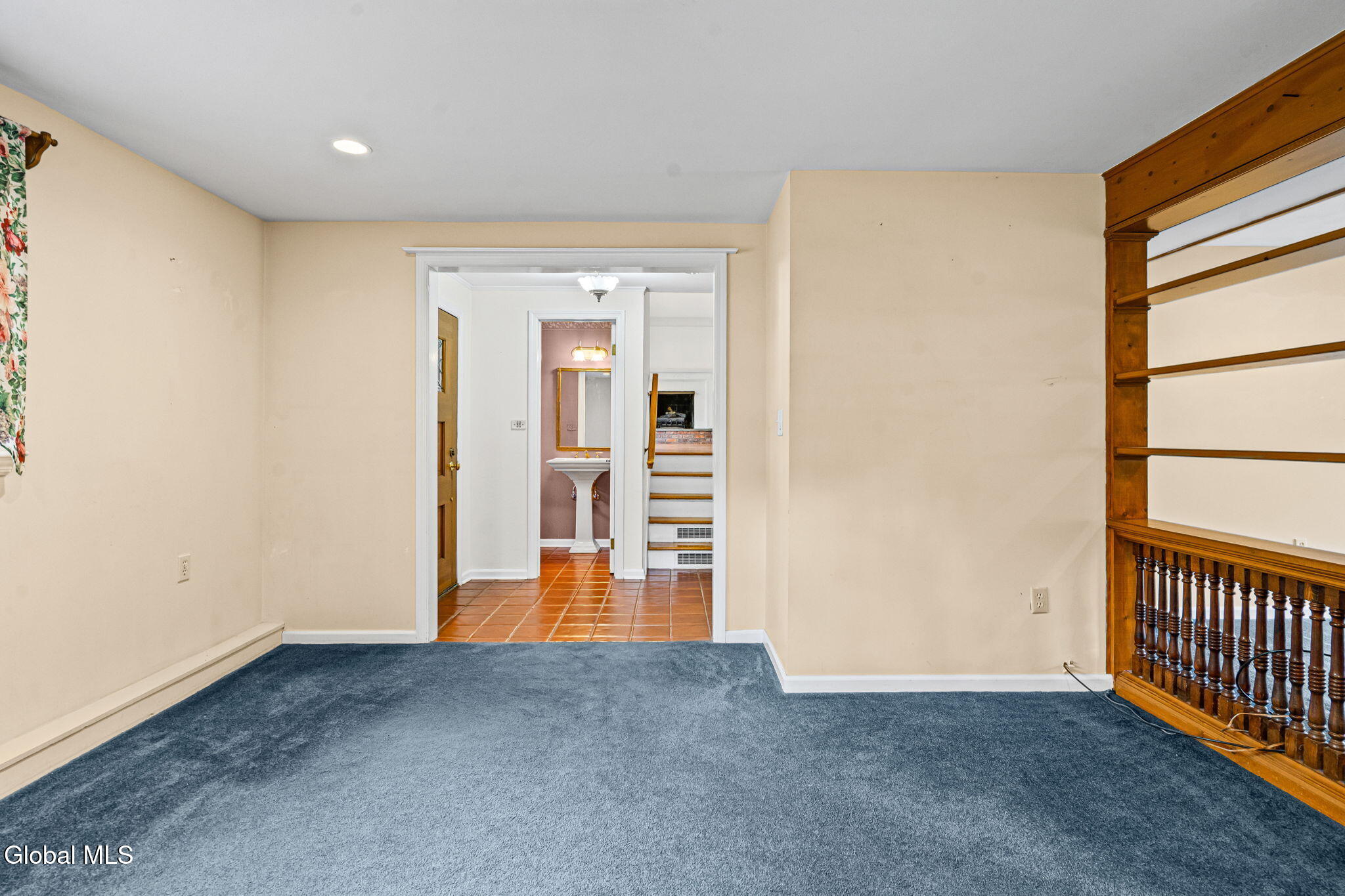 8 Lancaster Drive Glenville NY 12302