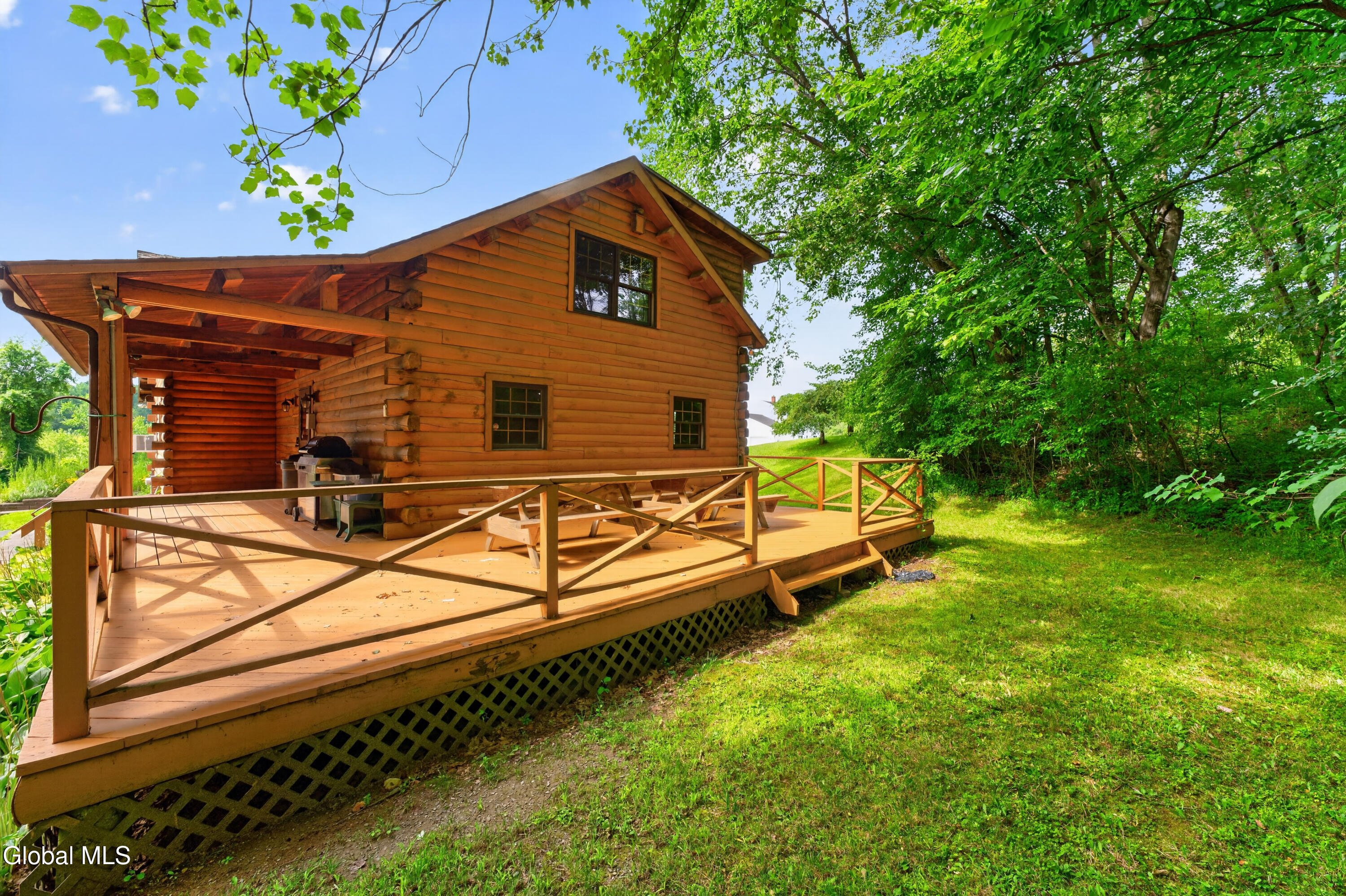 294 Poyneer Road Nassau NY 12123
