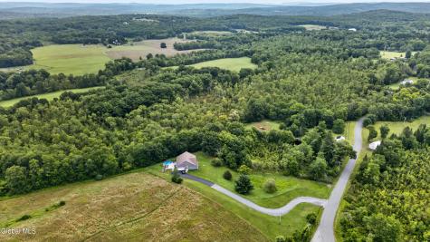 294 Poyneer Road Nassau NY 12123