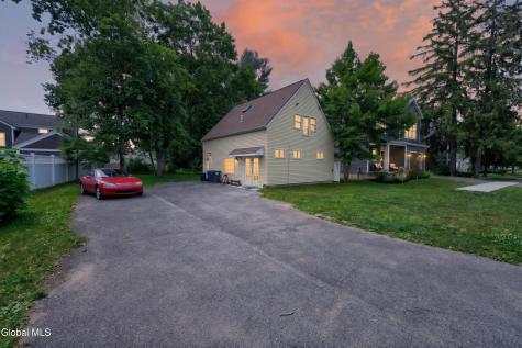 303 Jefferson Street Saratoga Springs NY 12866