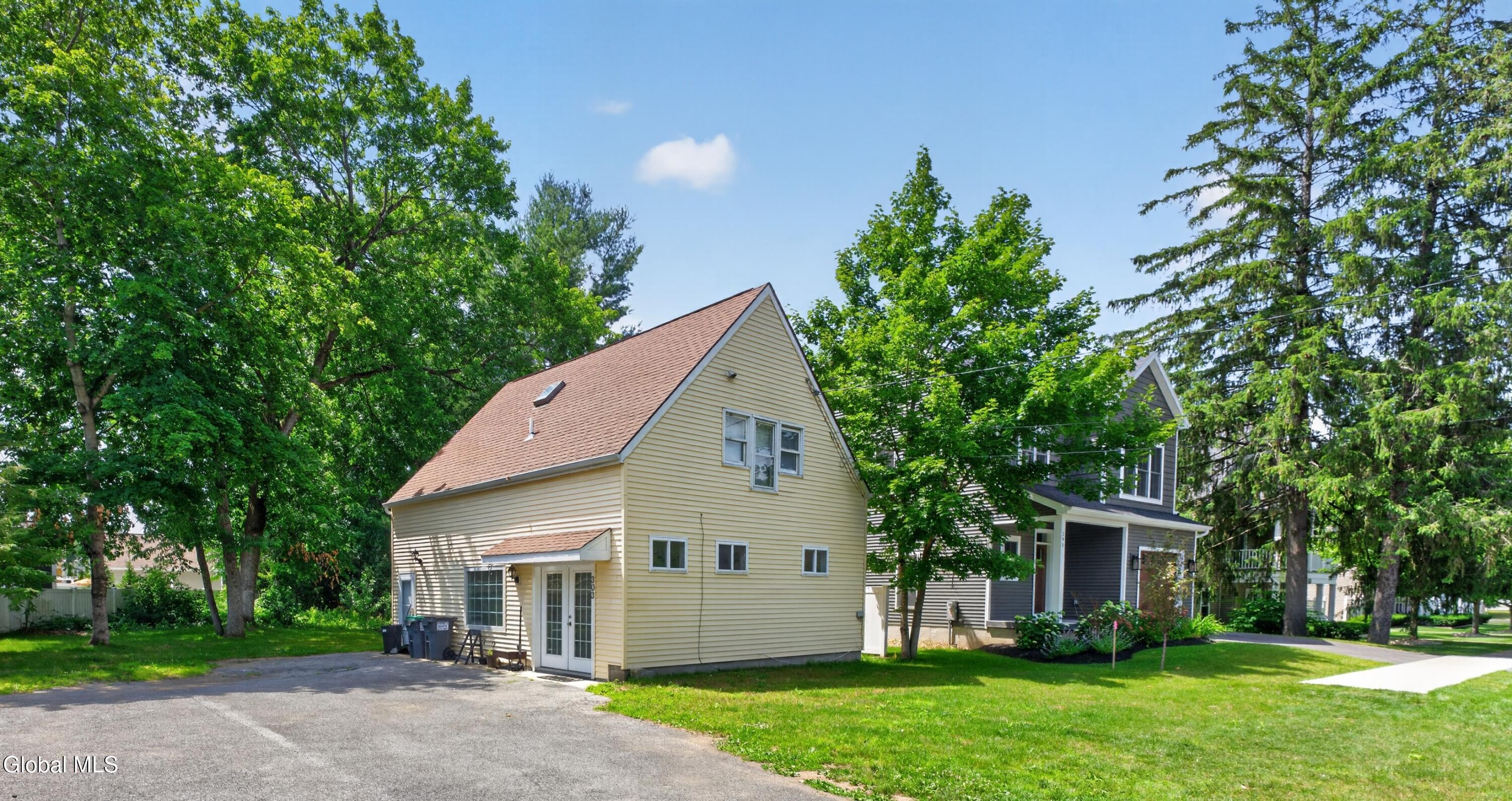 303 Jefferson Street Saratoga Springs NY 12866