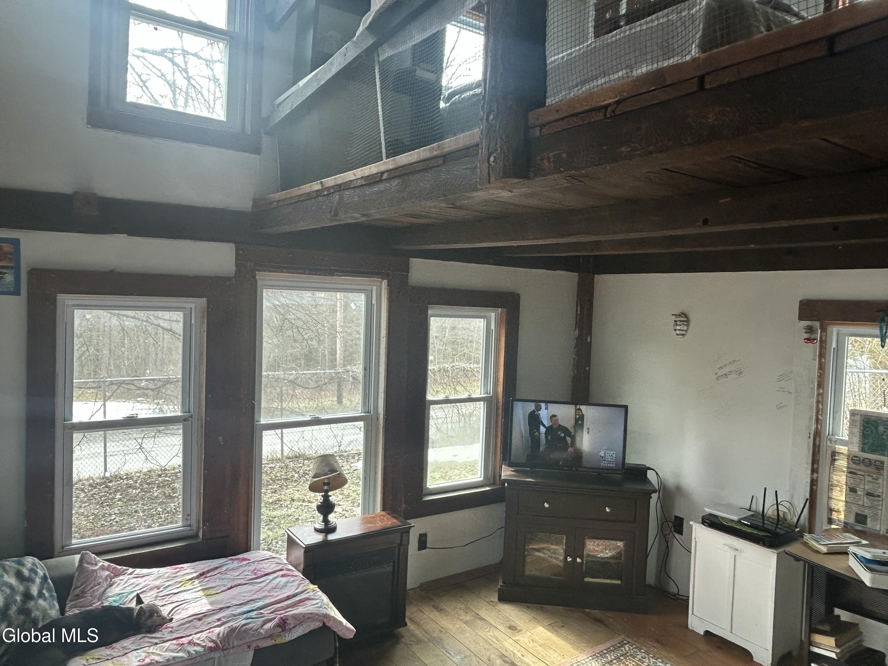 919 Bradford Hill Road Crown Point NY 12928