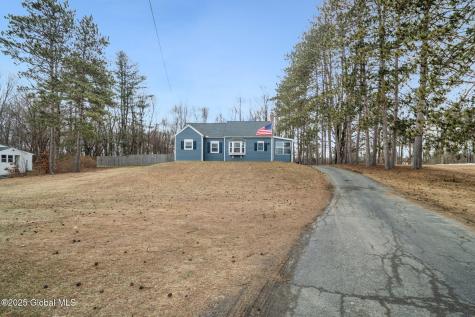 3359 Ny Highway 43 Averill Park NY 12018
