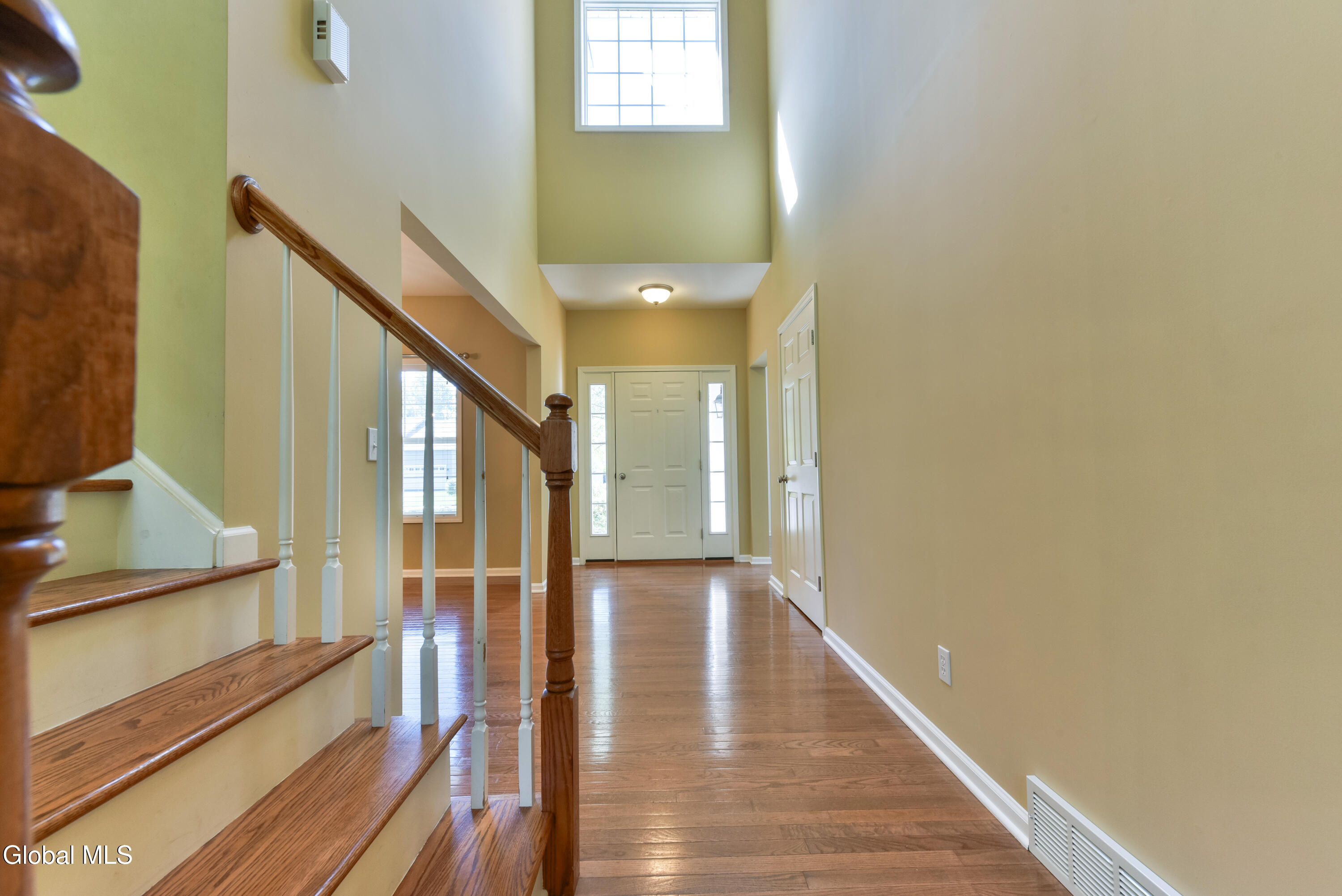 5 Lenca Court Wilton NY 12831