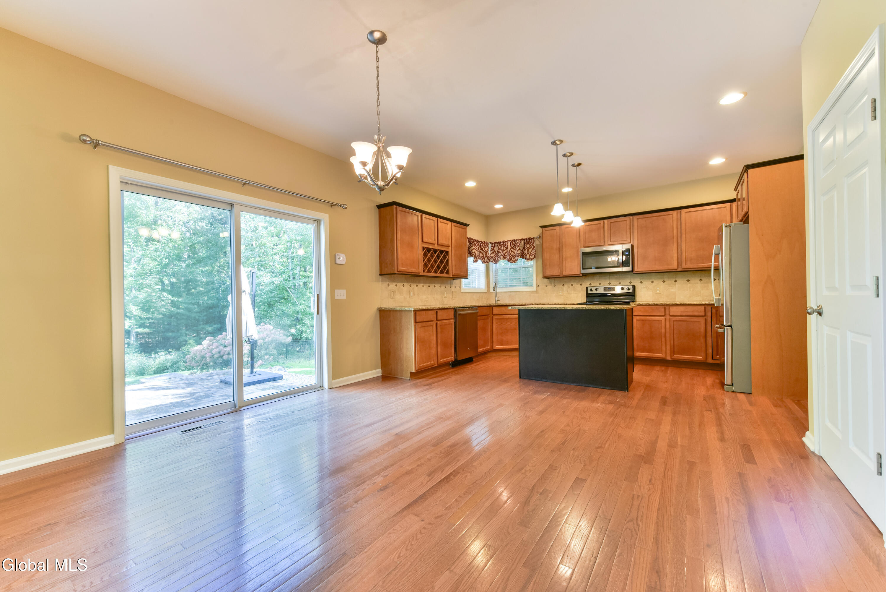 5 Lenca Court Wilton NY 12831
