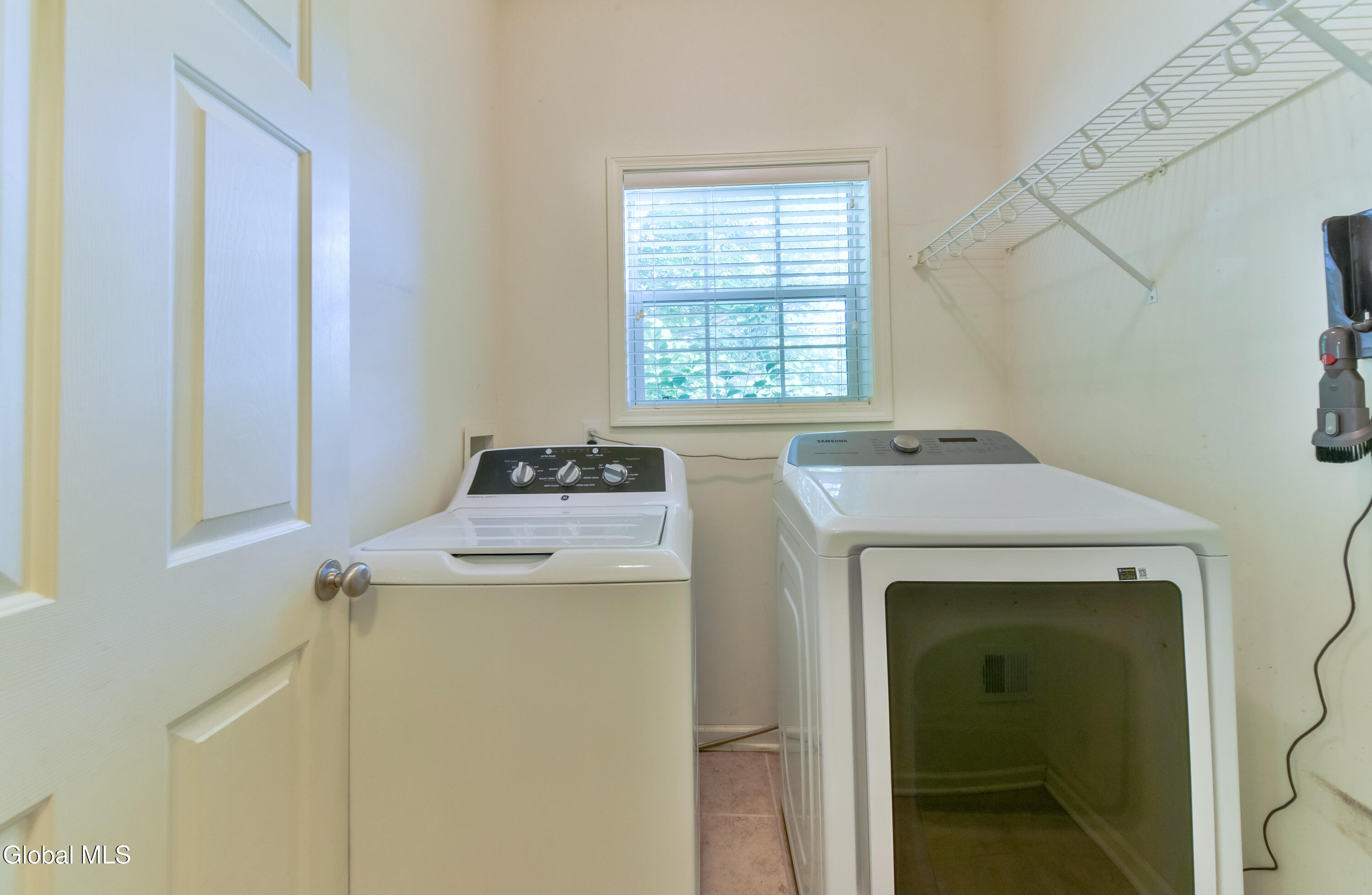 5 Lenca Court Wilton NY 12831