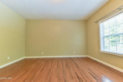 5 Lenca Court Wilton NY 12831
