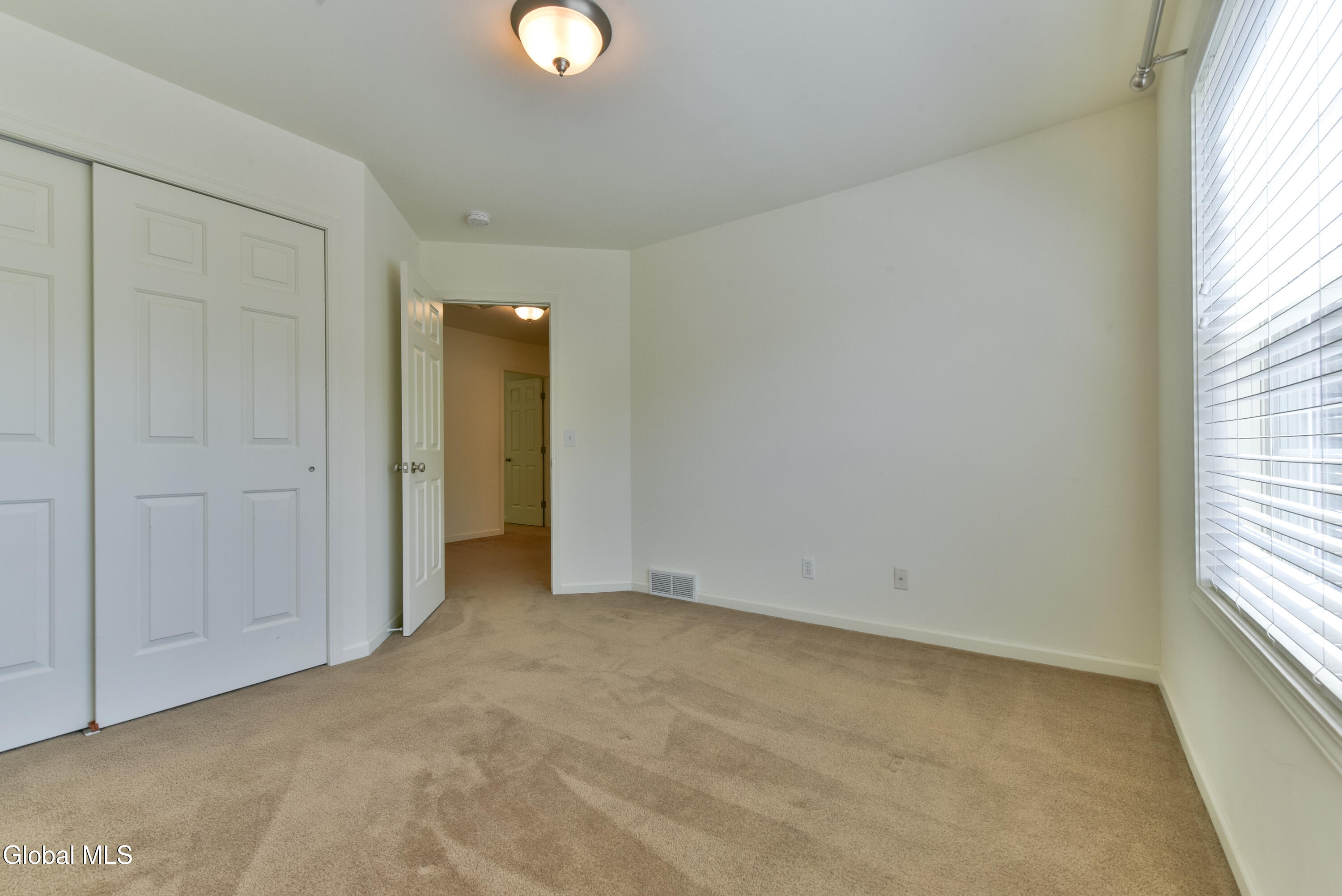 5 Lenca Court Wilton NY 12831