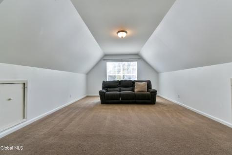 5 Lenca Court Wilton NY 12831