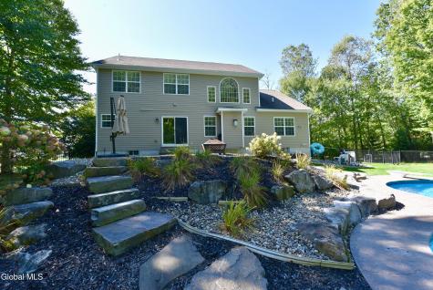 5 Lenca Court Wilton NY 12831