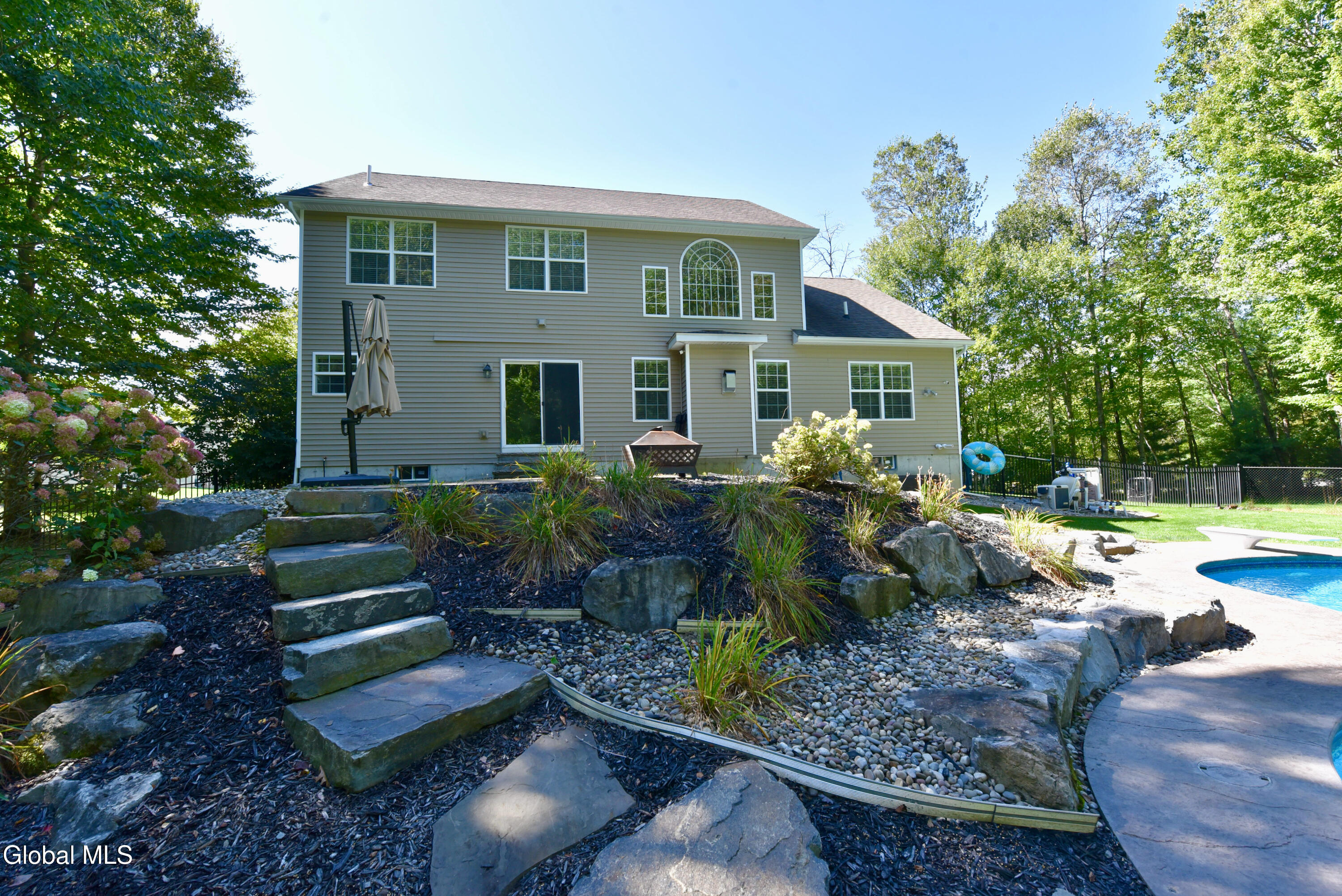 5 Lenca Court Wilton NY 12831