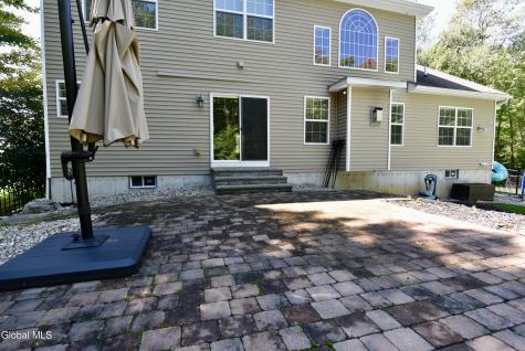 5 Lenca Court Wilton NY 12831