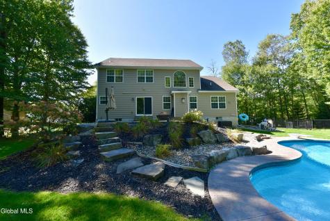 5 Lenca Court Wilton NY 12831