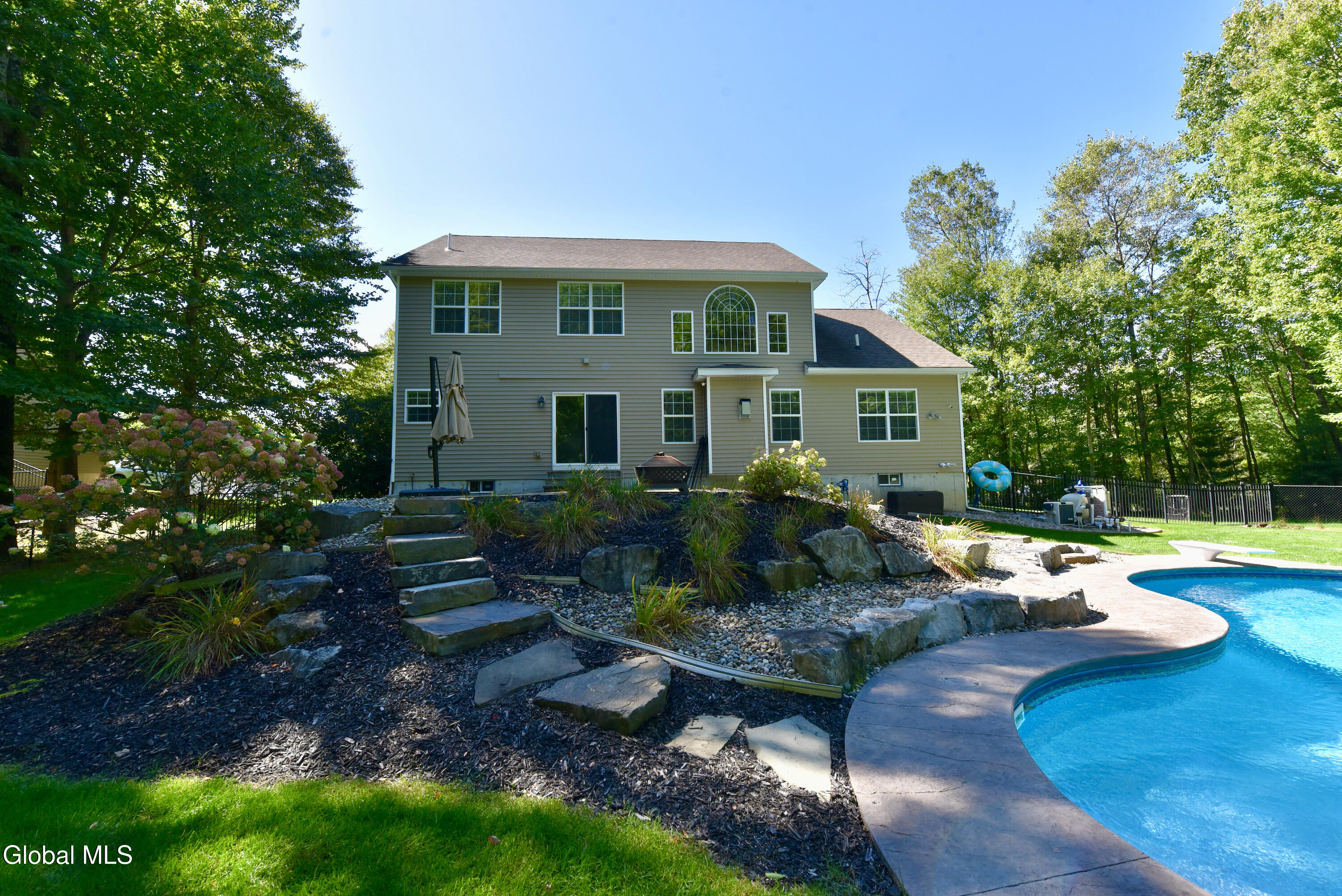5 Lenca Court Wilton NY 12831