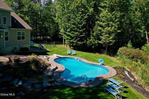 5 Lenca Court Wilton NY 12831