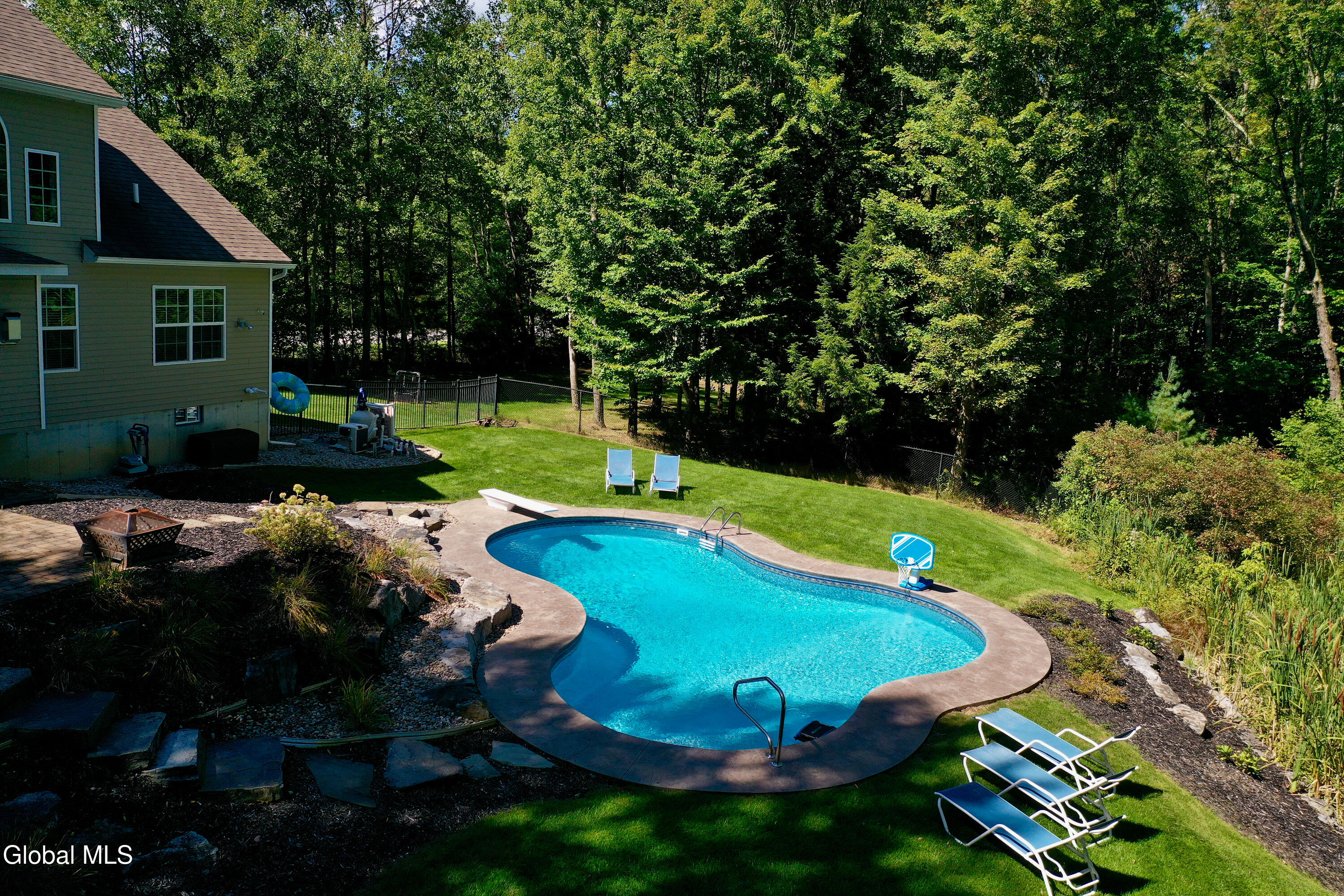 5 Lenca Court Wilton NY 12831