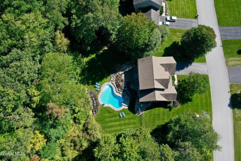 5 Lenca Court Wilton NY 12831