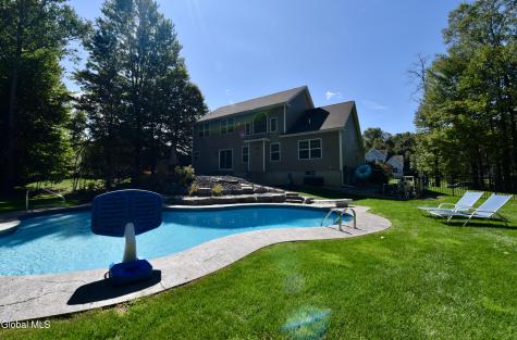 5 Lenca Court Wilton NY 12831