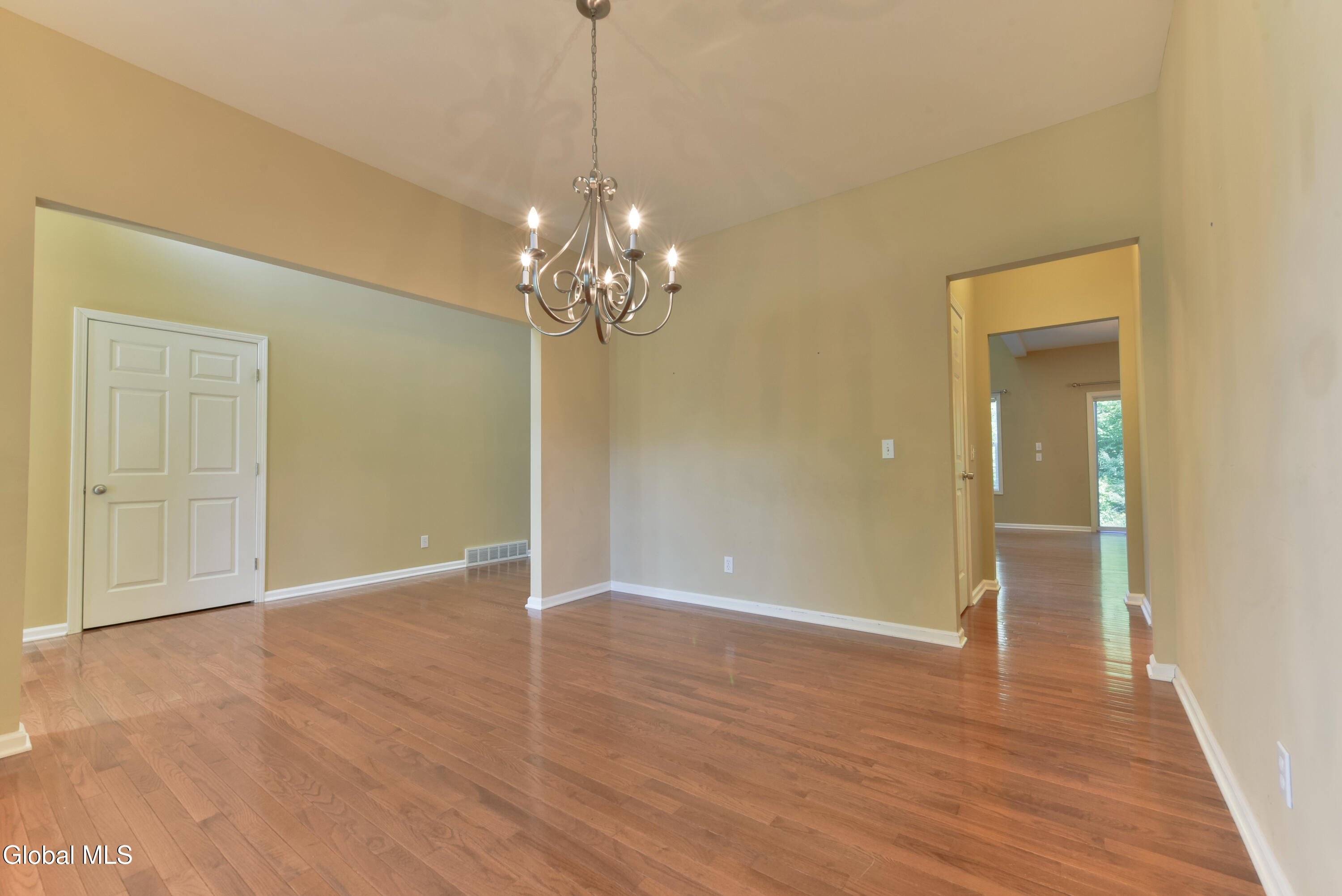 5 Lenca Court Wilton NY 12831
