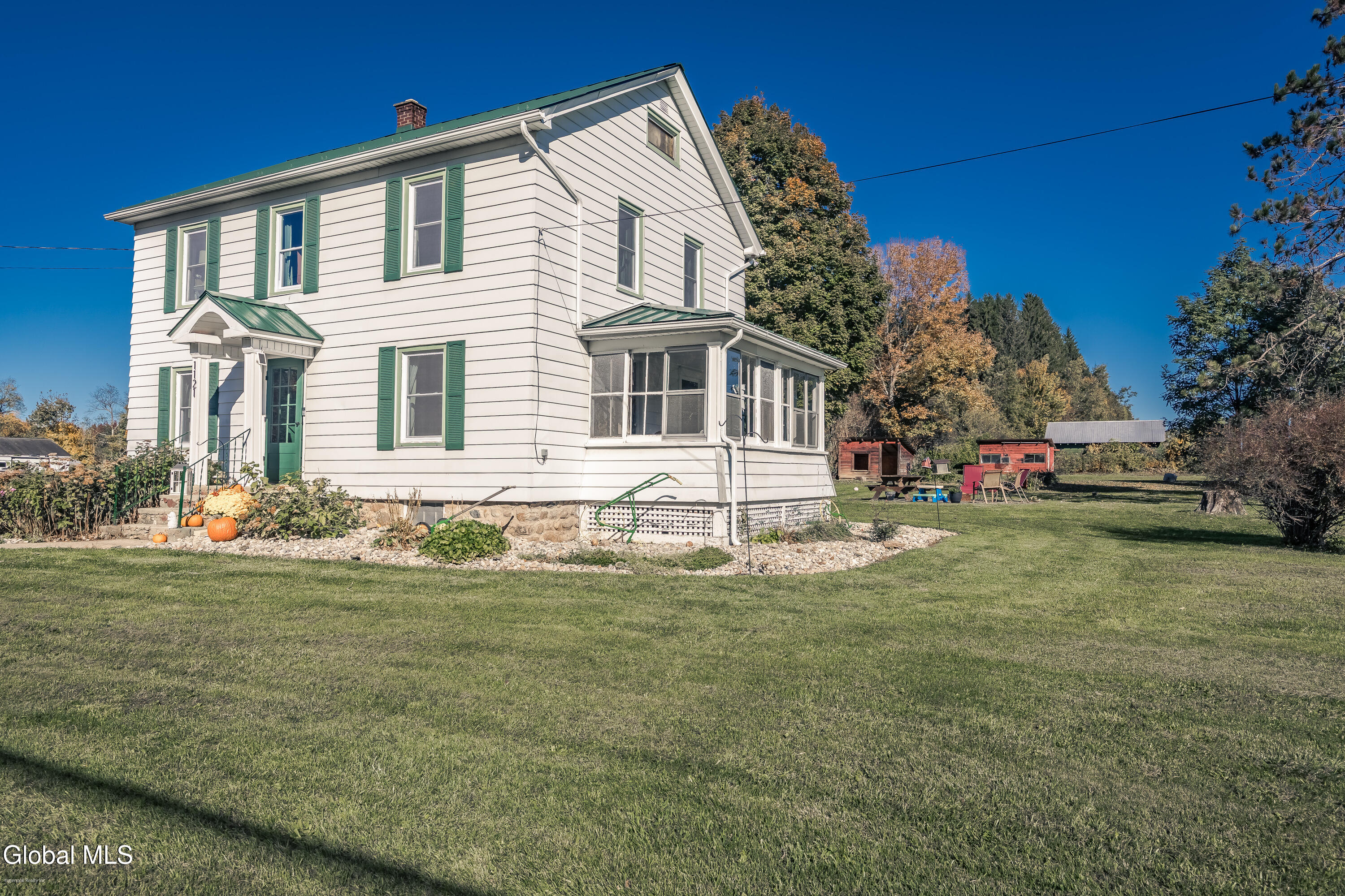 1121 W Galway Road Hagaman NY 12074