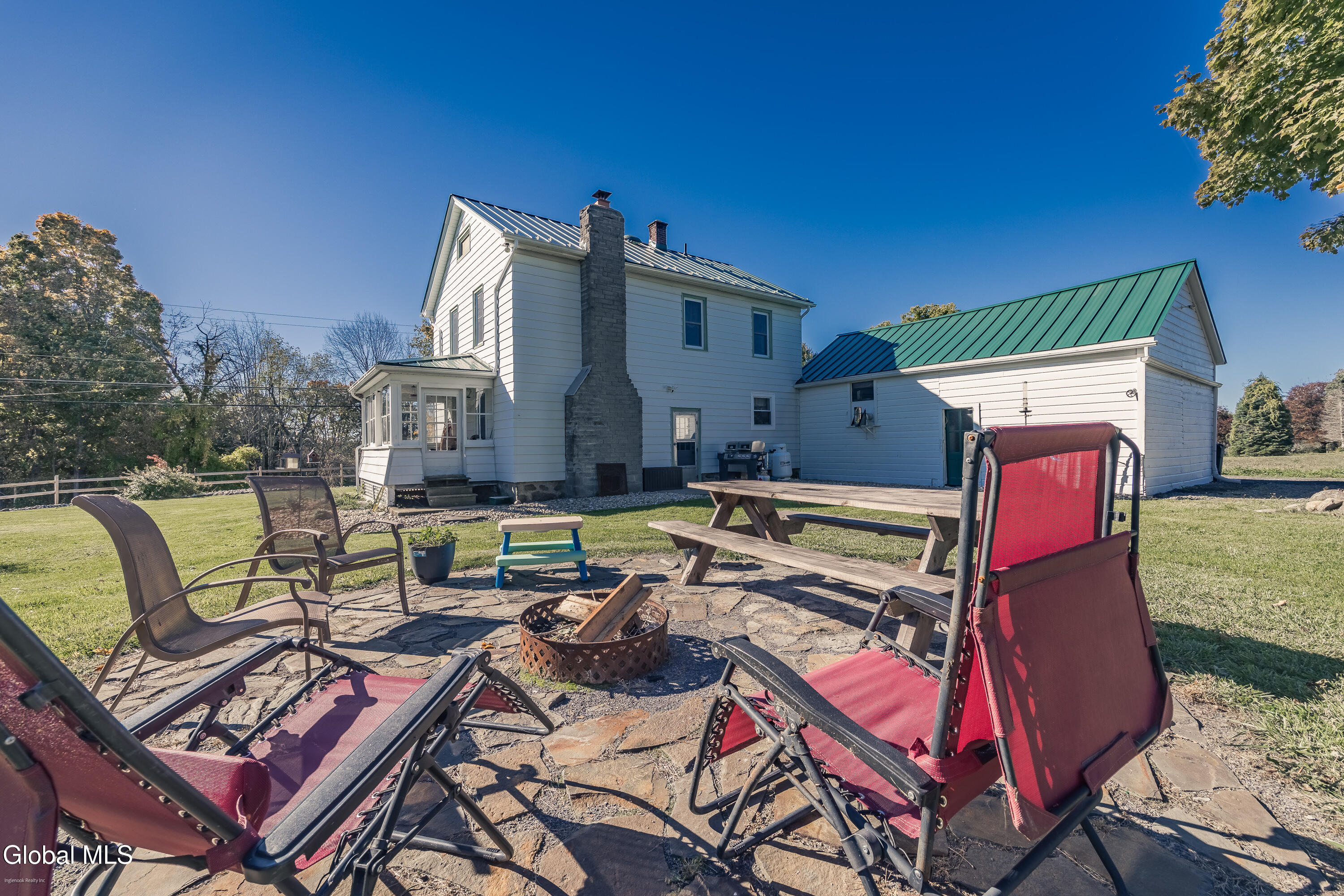 1121 W Galway Road Hagaman NY 12074