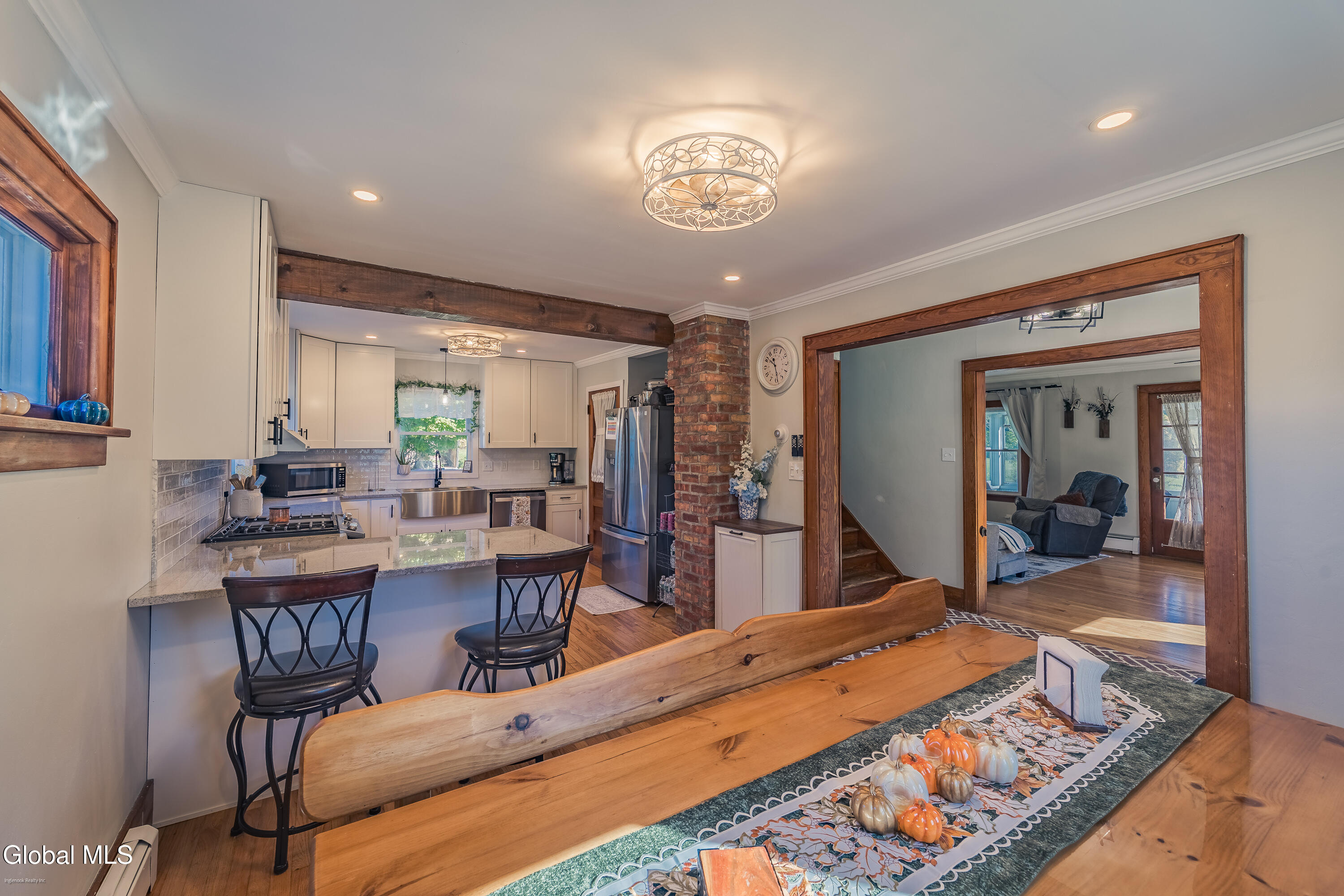 1121 W Galway Road Hagaman NY 12074
