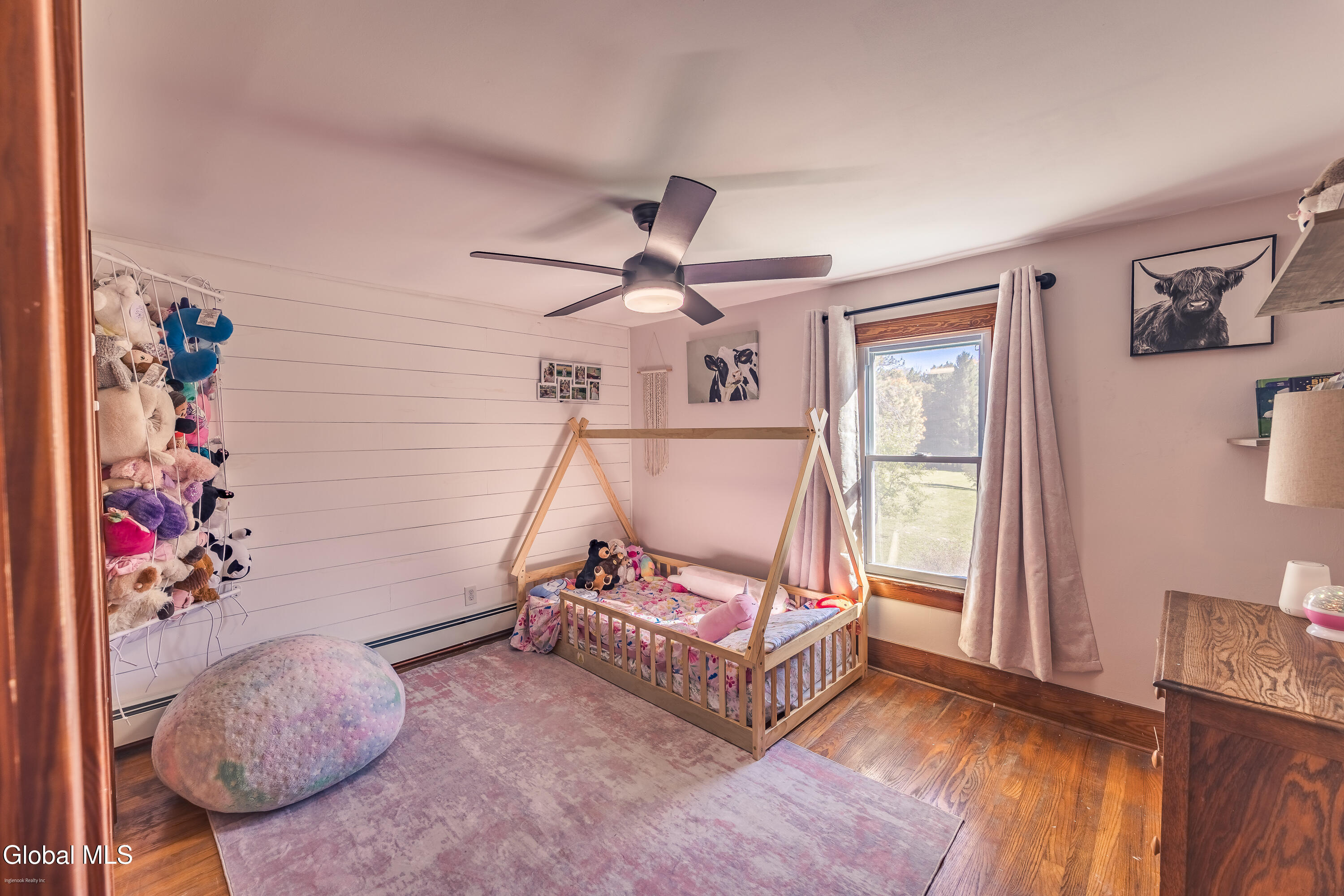 1121 W Galway Road Hagaman NY 12074