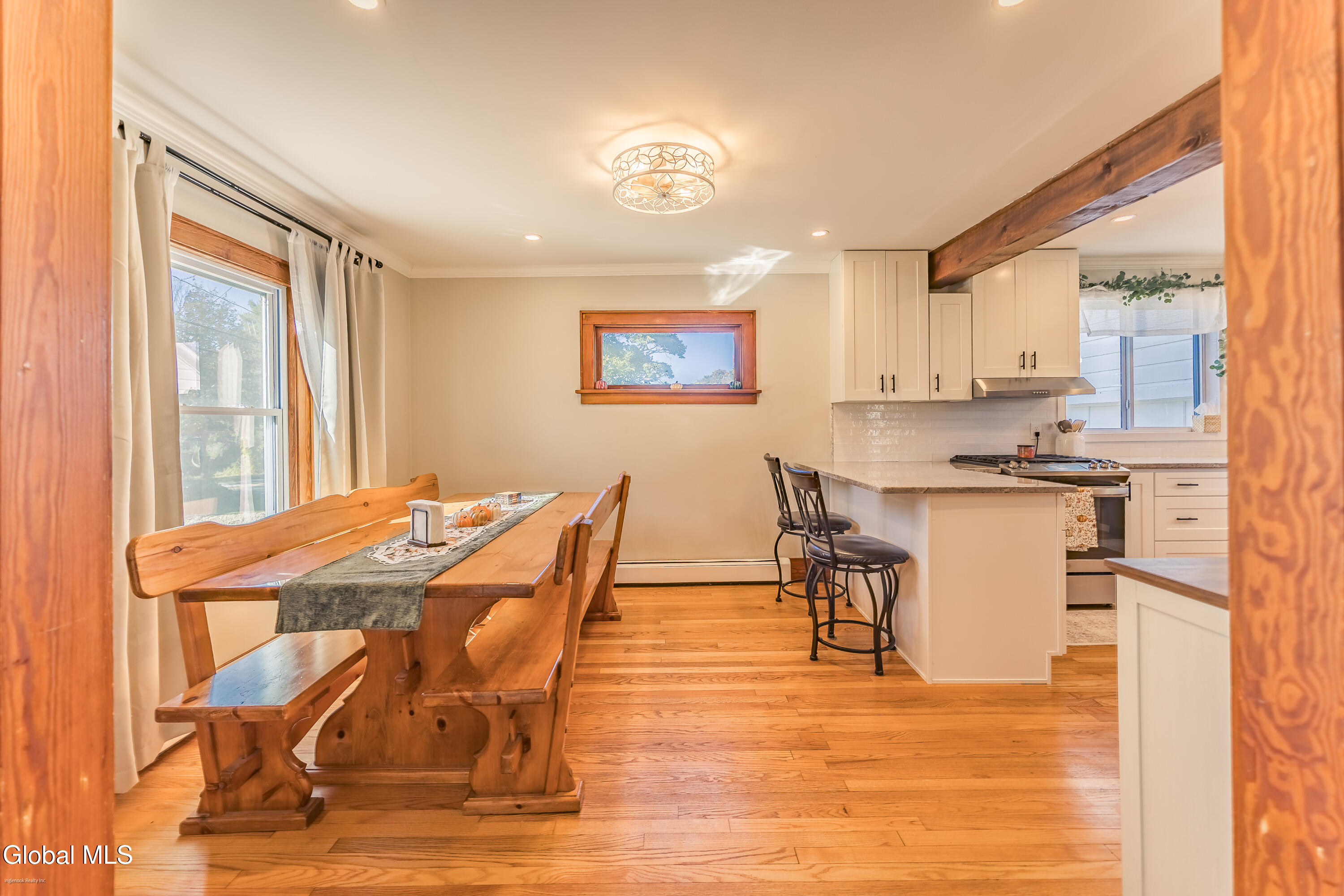 1121 W Galway Road Hagaman NY 12074