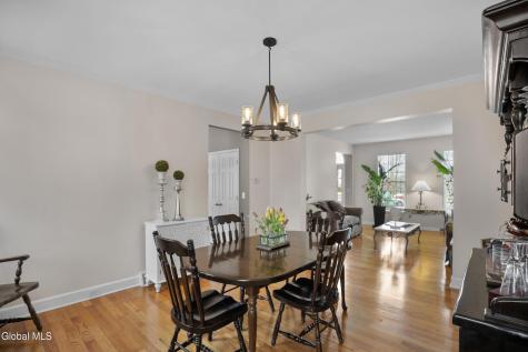 22 Wayfield Lane Cohoes NY 12047