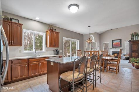 22 Wayfield Lane Cohoes NY 12047