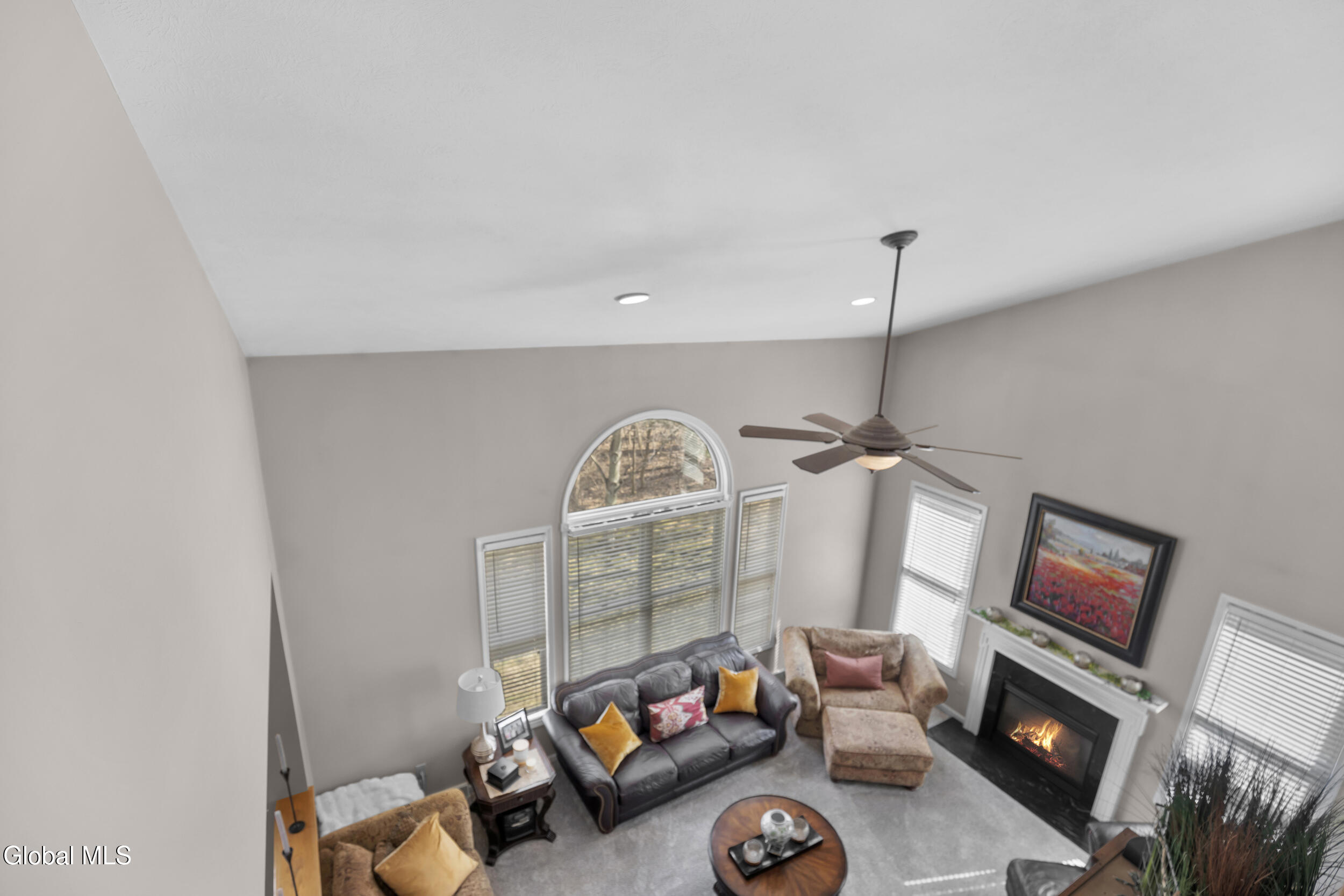 22 Wayfield Lane Cohoes NY 12047