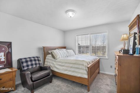 22 Wayfield Lane Cohoes NY 12047