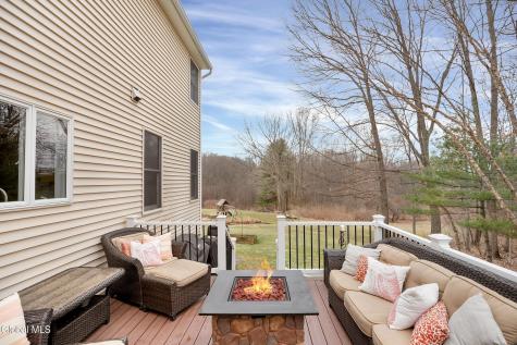 22 Wayfield Lane Cohoes NY 12047
