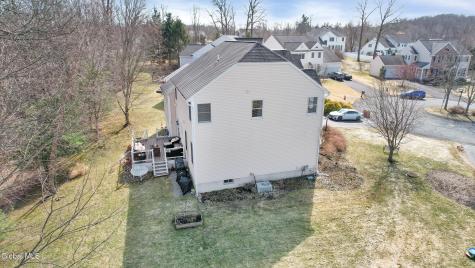 22 Wayfield Lane Cohoes NY 12047
