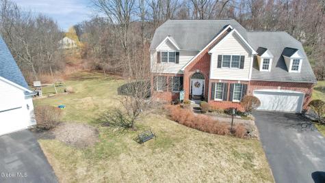 22 Wayfield Lane Cohoes NY 12047