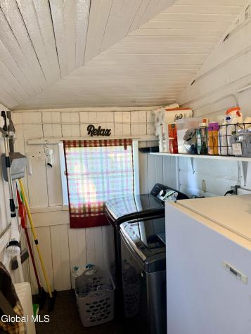 170 Old Niskayuna Road Latham NY 12110