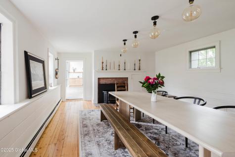 632 Albany Turnpike Chatham NY 12136