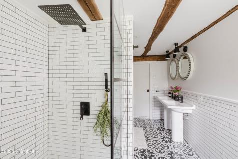 632 Albany Turnpike Chatham NY 12136